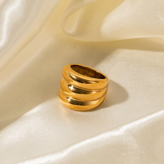 Polished Triple Ridge Ring 18K Yellow Gold