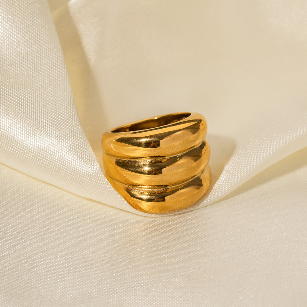 Polished Triple Ridge Ring 18K Yellow Gold